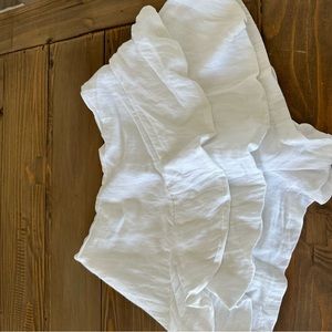 White Flowy skirt from a boutique with zips on the side